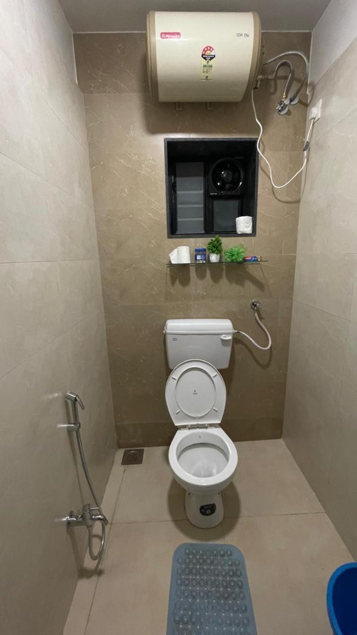 Serene Living Pune Bagian luar foto